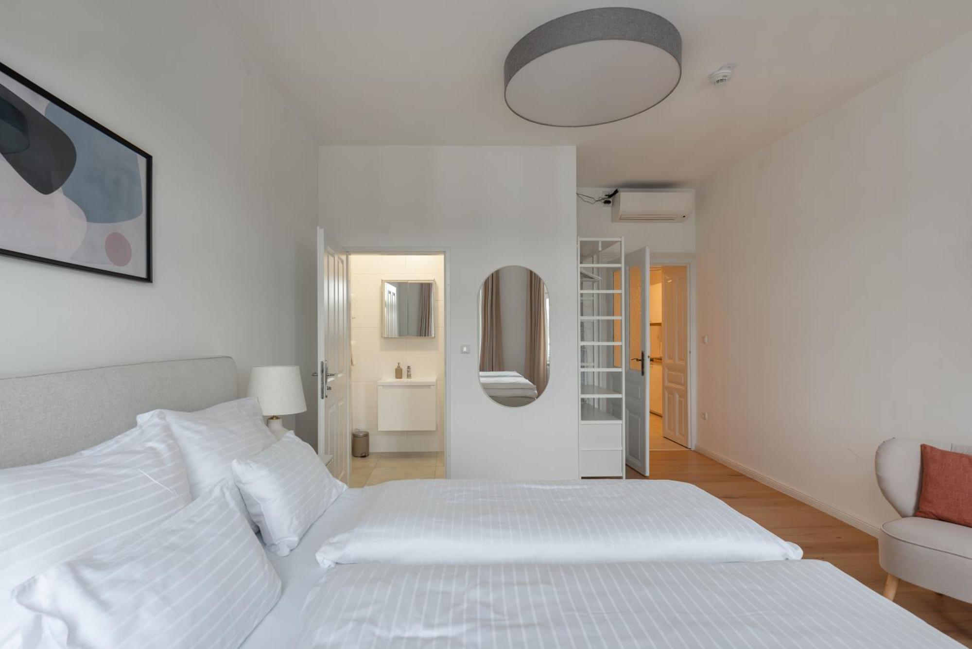 Sophienne Apartments Вена Экстерьер фото