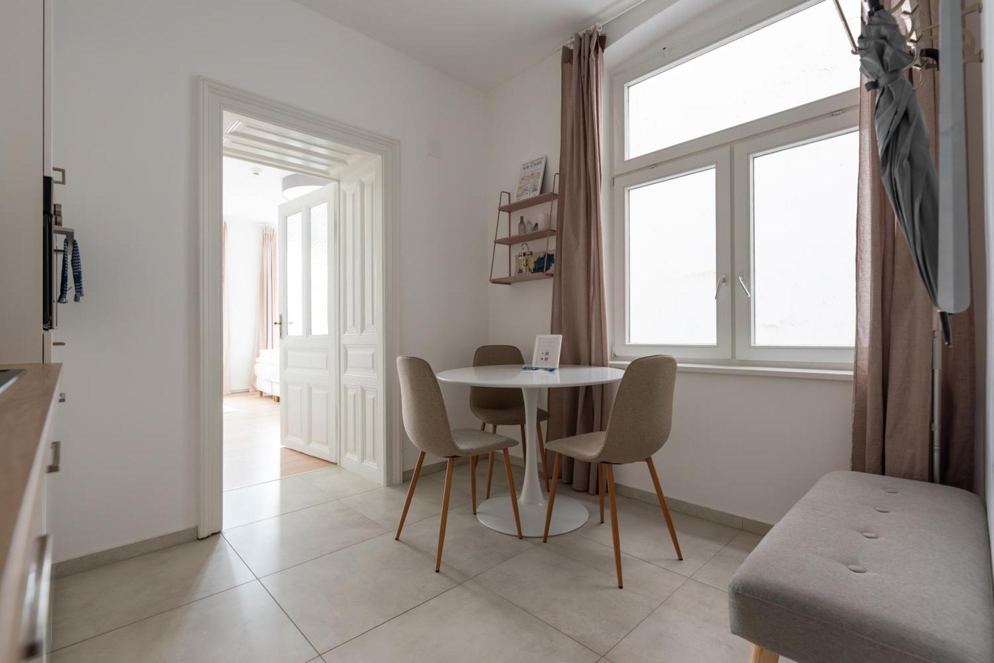 Sophienne Apartments Вена Номер фото